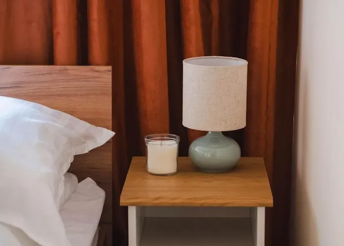 37, Skwer Kosciuszki - Centrum Gdynia